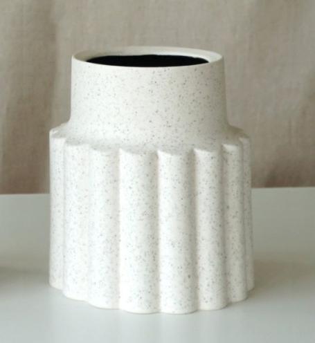Actual product image Born in Sweden Vase Mylla small white