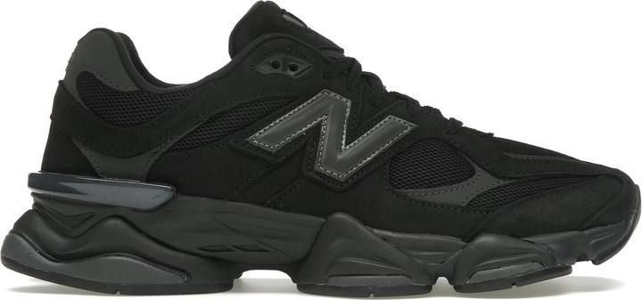 Image du produit New Balance 9060 (40)