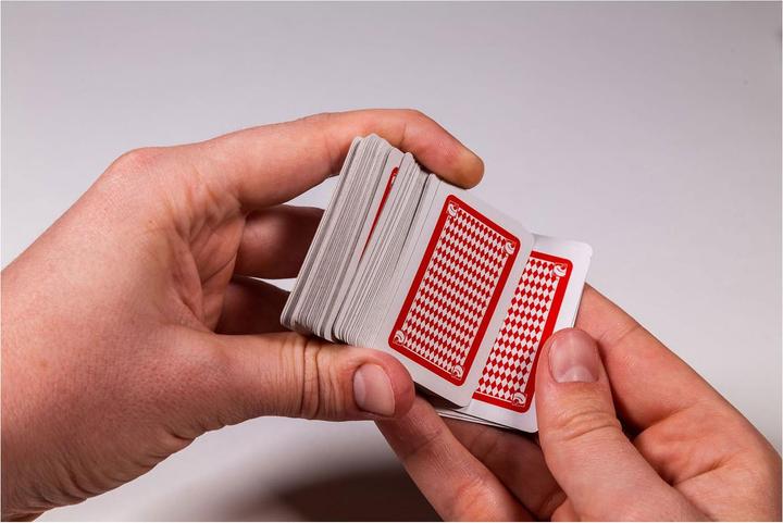 Actual product image Clown games Clown Mini Games Playing Cards Set 2 (German, French, Italian, English, Dutch, Spanish)