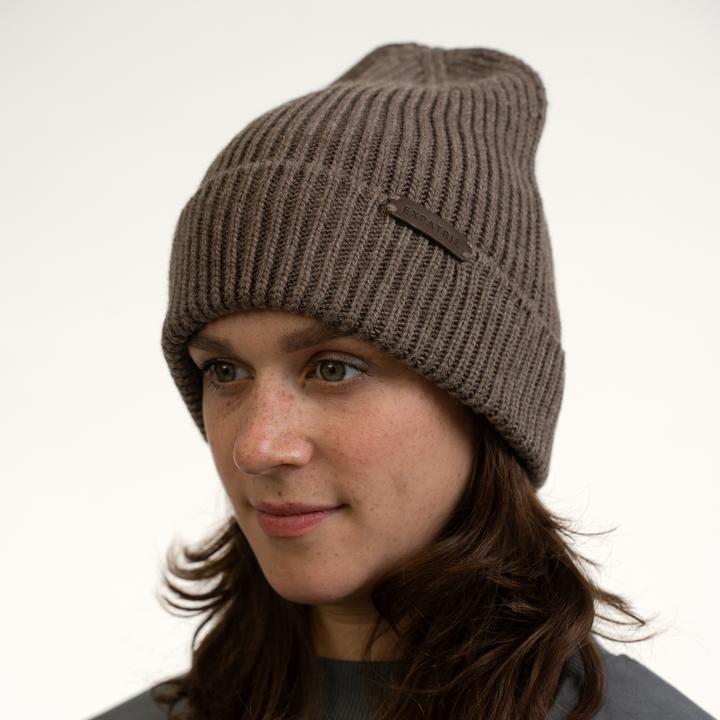 Actual product image Expatrié Luna knitted hat (One size)