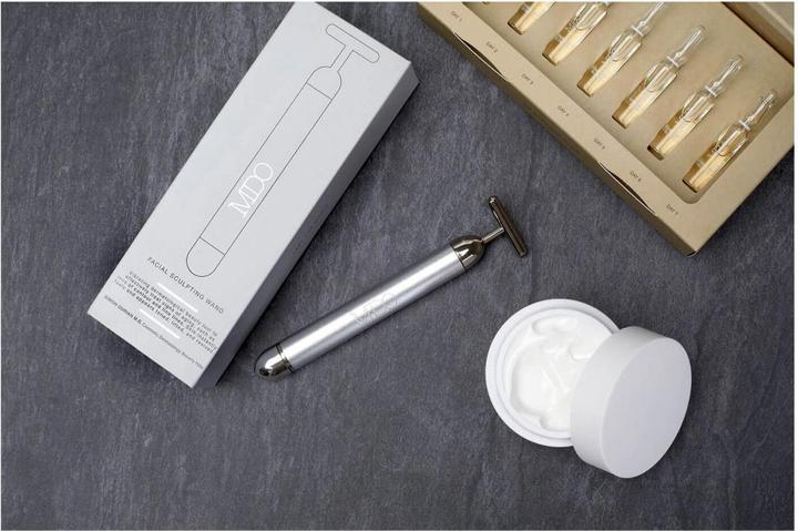 Actual product image MDO Facial Sculpting Wall