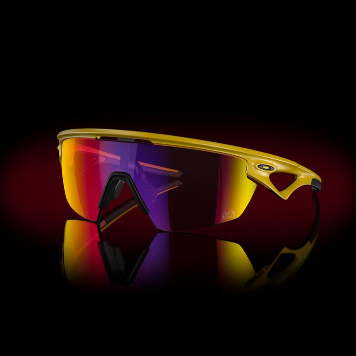 Image du produit Oakley Sphaera (Jaune mat, Route Prizm)