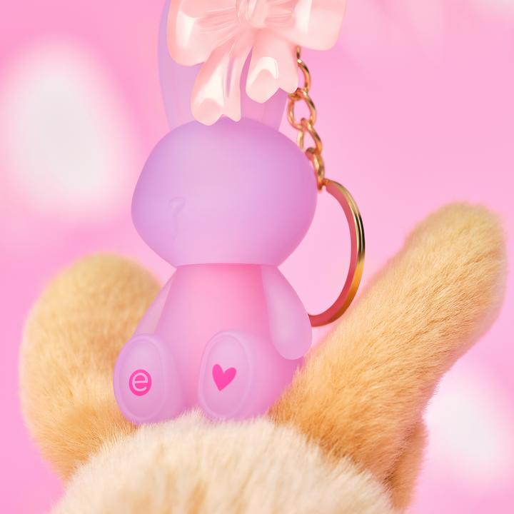 Actual product image essence Everybunny needs Somebunny (Lip balm, 1.38 ml)