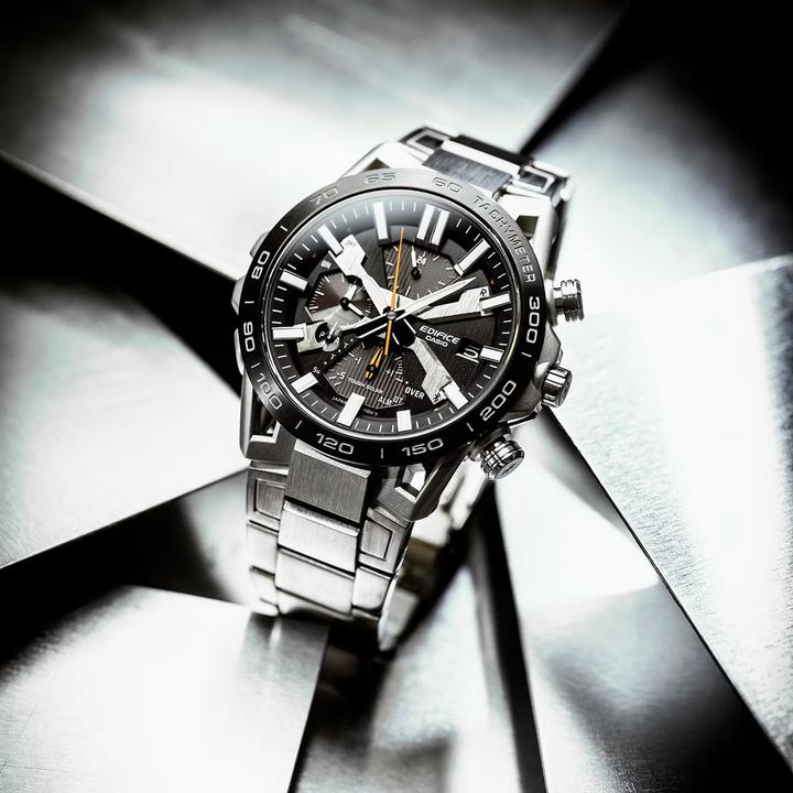 Produktbild Casio Edifice EQB-2000DB-1AER (Analoguhr, Chronograph, 48 mm)
