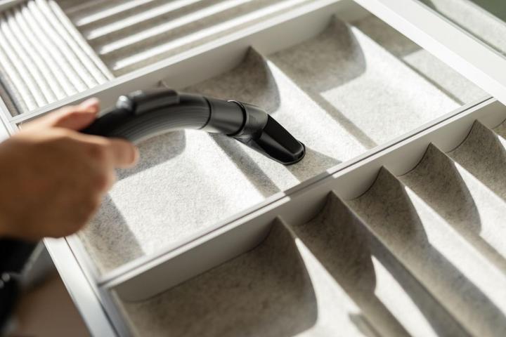 Actual product image Gorenje VCE01TABKG Vacuum cleaner without bag