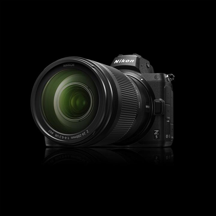 Actual product image Nikon Z5 Kit (24 - 200 mm, 24.30 Mpx, Full frame)