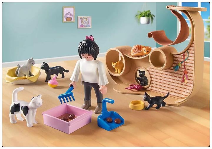 Actual product image Playmobil Cat cafe (71744, Playmobil My Life)