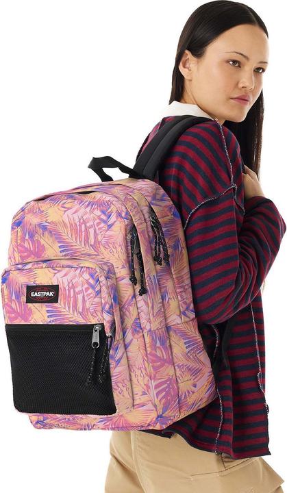 Actual product image Eastpak Pinnacle K060