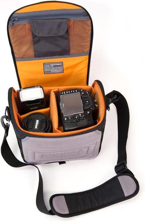 Actual product image Naneu Pro C500 Medium Shoulder Bag Black (Camera shoulder bag)