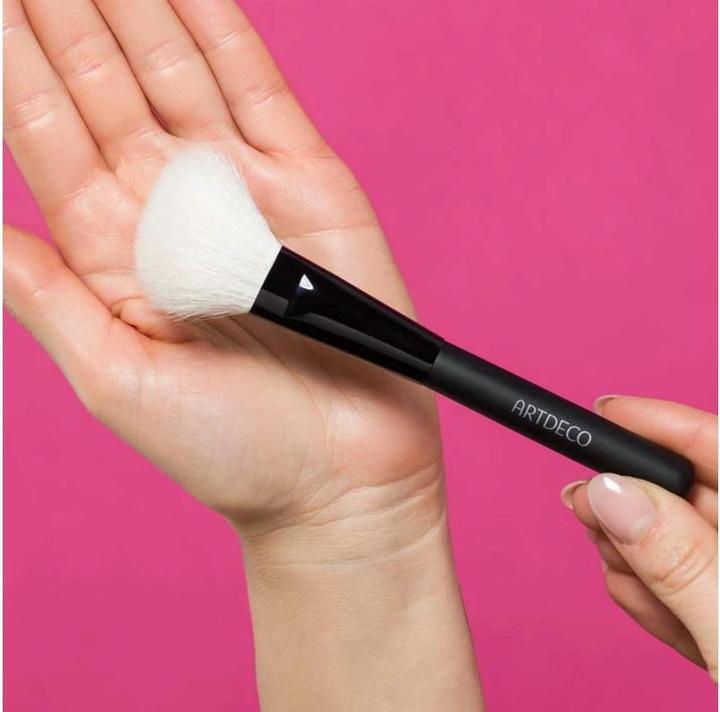 Actual product image Artdeco Brush (Blusher)