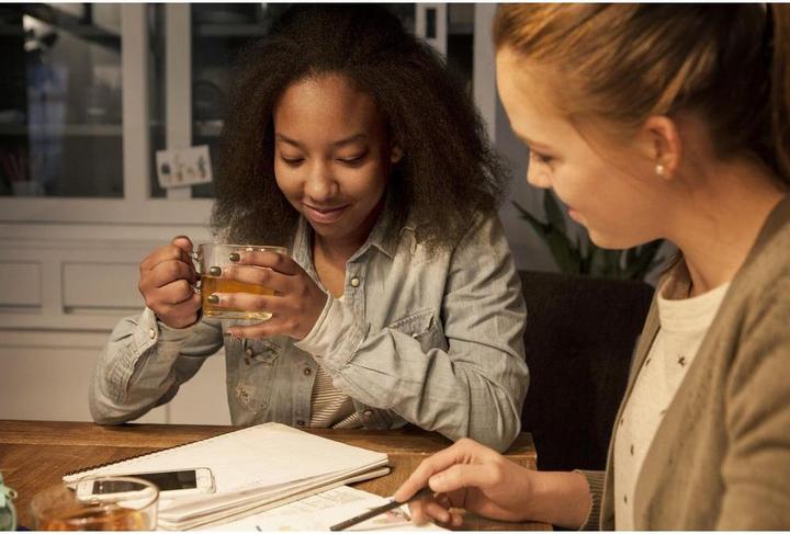 Produktbild Philips Lampe (E14, 136 lm, 1 x)