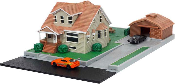Actual product image Jada Fast & Furious Nano Doms Haus-Diorama mit Fahrzeugen
