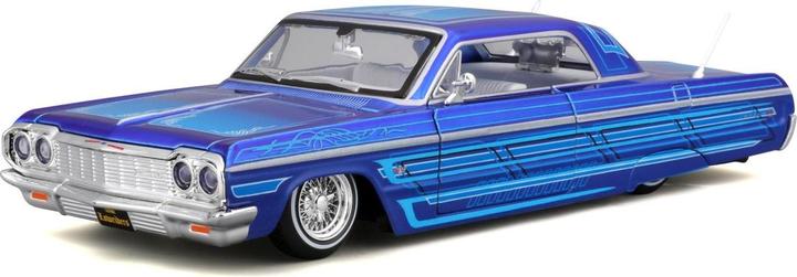 Actual product image Maisto Chevrolet Impala 1964 Lowrider 1/24 blue
