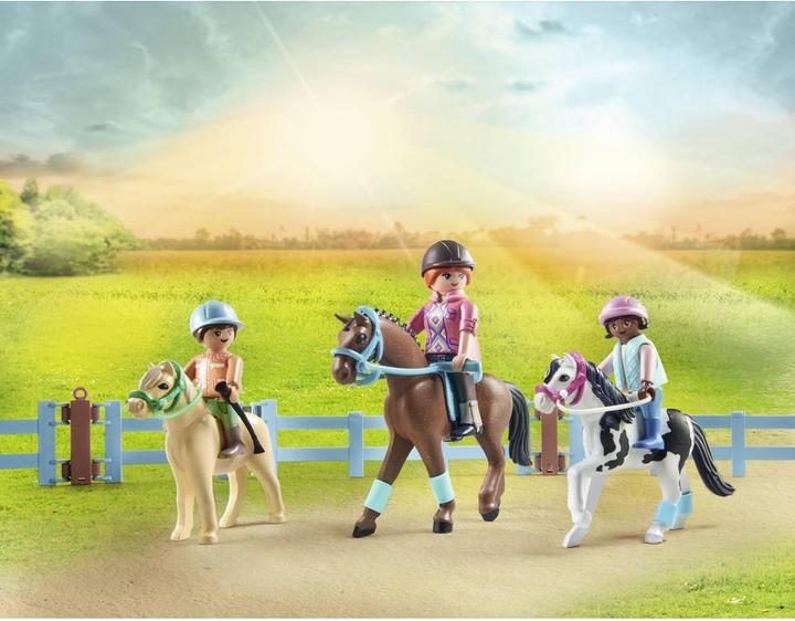 Produktbild Playmobil Mobile Reitschule (71493, Playmobil Horses of Waterfall)