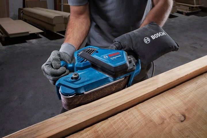 Productafbeelding Bosch Professional Bandschuurmachine GBS 750 Professional (blauw/zwart, 850 watt) (Bandschuurmachine, 850 W)
