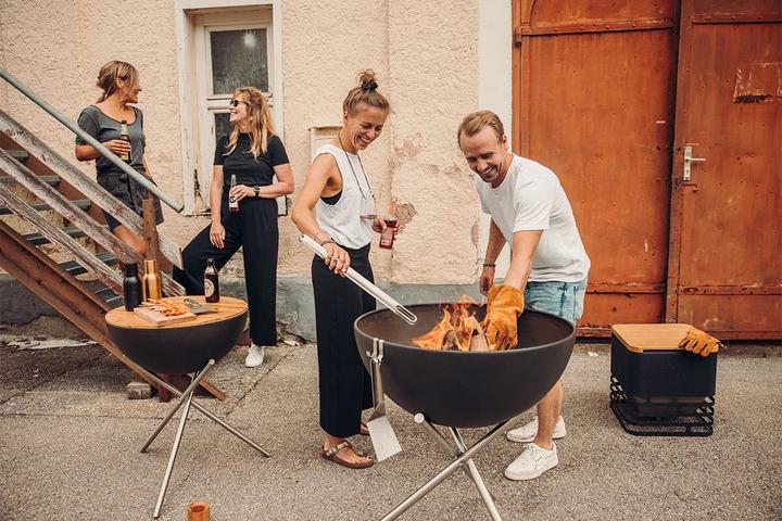 Actual product image Höfats BOWL 70 fire bowl with tripod (70 cm)