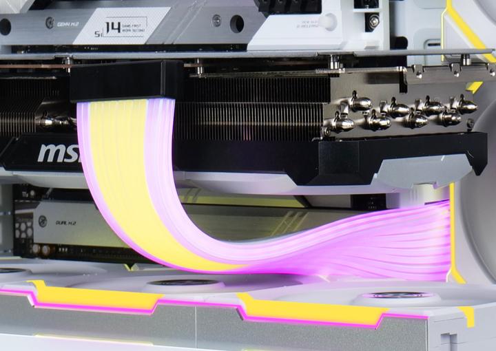 Actual product image Lian-Li Strimer Wireless 12V-2x6 GPU cable Wide (RGB)