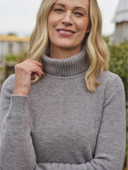 Produktbild Woolovers Lambswool Polo Neck Pullover (XXL)