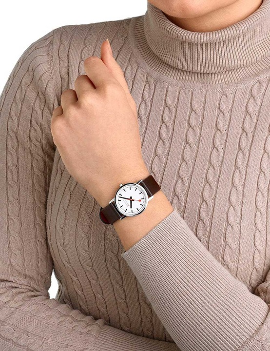 Immagine prodotto Mondaine Classico (Orologio da polso analogico, Fatto in Svizzera, 30 mm)