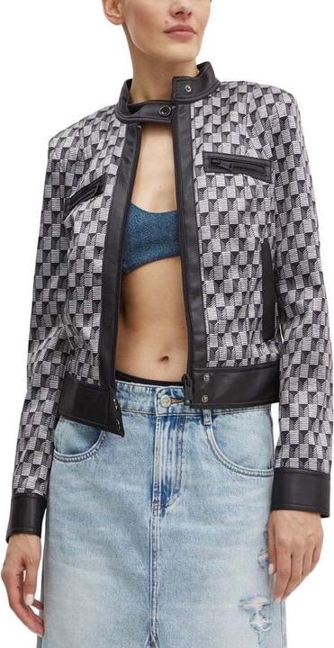 Actual product image Guess New Greta (M)