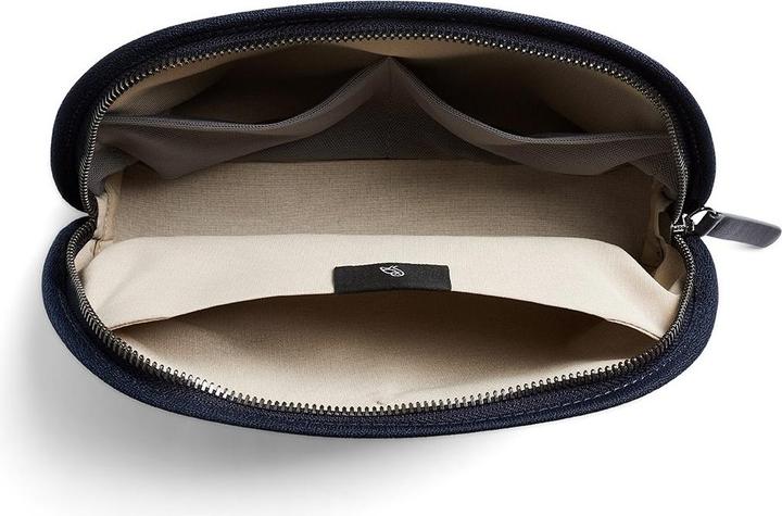 Actual product image Bellroy Classic Pouch
