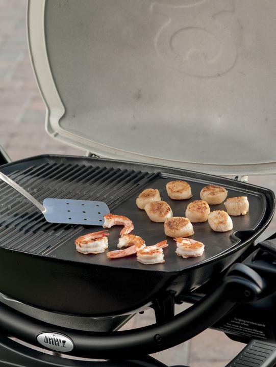 Actual product image Weber Grill plate