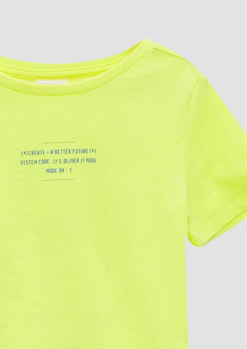 Produktbild S.Oliver T-Shirt Baumwoll-T-Shirt mit Print und verlängertem Rückteil (116, 122)