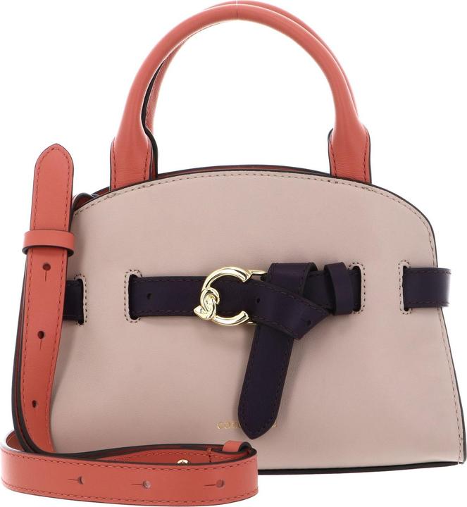 Argilla rosa, Presentimento, Scudo