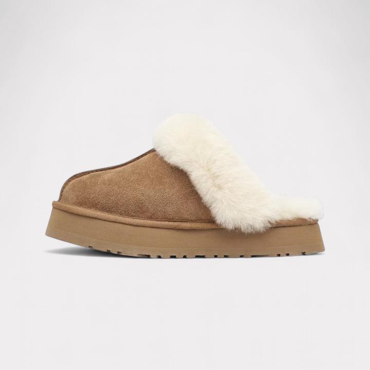 Actual product image Ugg Disquette Slipper (39)
