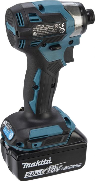 Actual product image Shots Makita DTD 173 RTJ Akku Schlagschrauber 18 V 180 Nm 1/4“ Brushless + 2x Akku 5,0 Ah + Ladegerät +