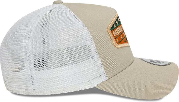 Image du produit New Era Casquette A-Frame Mesh Trucker - Vintage Brand Beige (Taille unique)