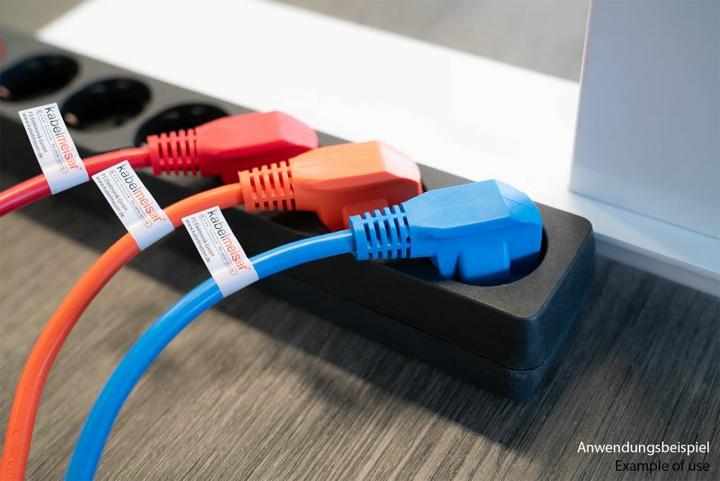 Actual product image Kabelmeister Mains cable earthing contact plug type E+F (90° thread) to IEC socket C13, orange, 1 (10 m)