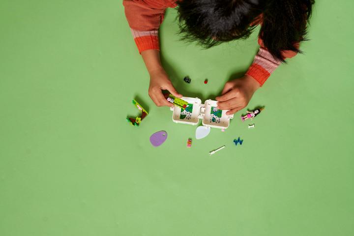Actual product image LEGO Emma's Dalmatian Cube (41663, LEGO Friends)