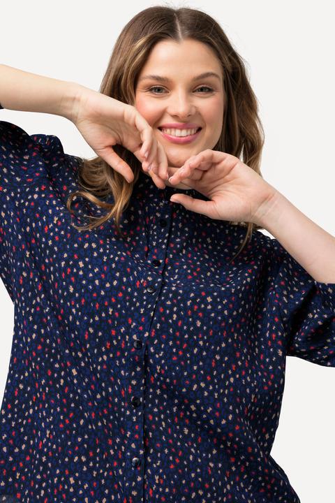 Immagine prodotto Ulla Popken Blusa in crêpe con stampa allover, collo alla coreana e maniche a 3/4 (58)