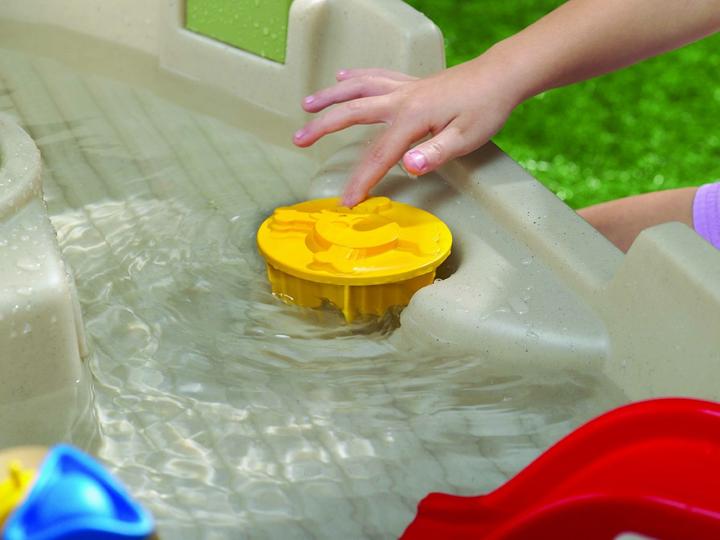 Produktbild Little Tikes Wasserspieltisch Piratenschiff