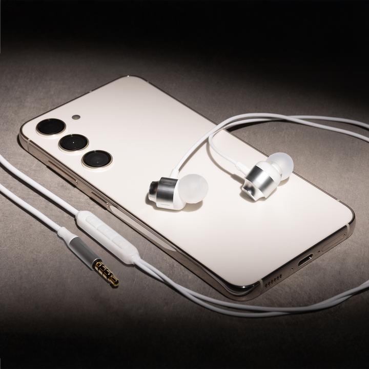 Actual product image Forever wired earphones EP-01 jack 3,5mm white (Cable)