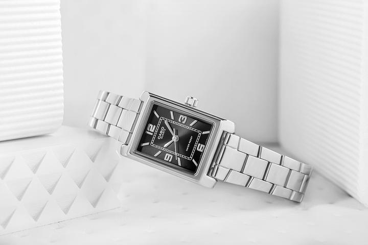 Actual product image Casio Ladies' watch LTP-1234DD-1ADF + BOX