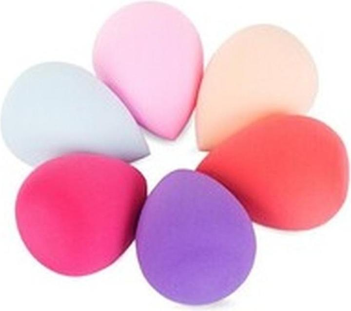 Actual product image Gabriella Salvete Drop Make-Up Sponge