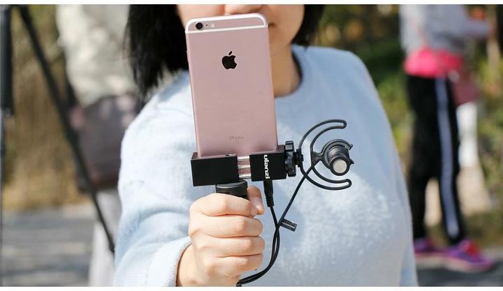 Immagine prodotto Ulanzi ST-02 (Supporto per smartphone a treppiede)