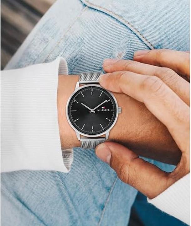 Actual product image Tommy Hilfiger Hendrix 1791842 (Analogue wristwatch, 43 mm)