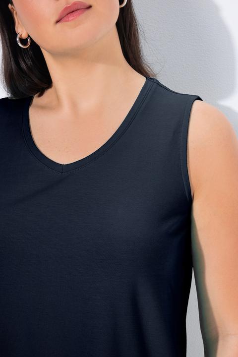 Immagine prodotto Ulla Popken Top dal taglio svasato e smanicato con scollo a V (62)