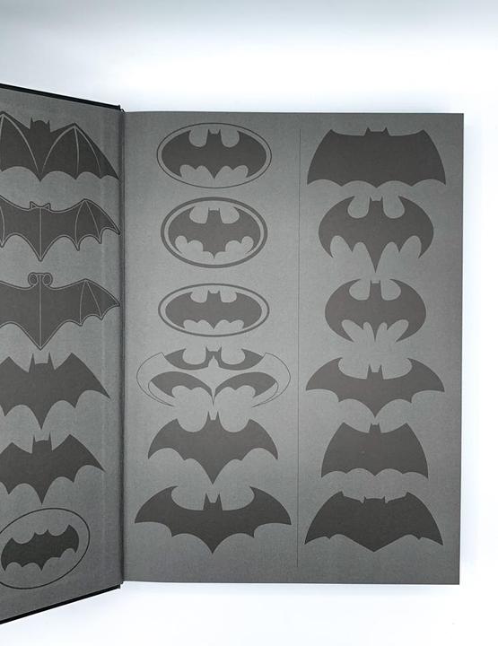 Produktbild Panini Batman: Alles über den Dunklen Ritter in Comic, Film und anderen Medien (Deutsch, Andrew Farago, Gina McIntyre, Michael Keaton, Dennis O'Neil, Timothy Stahl, 2020)