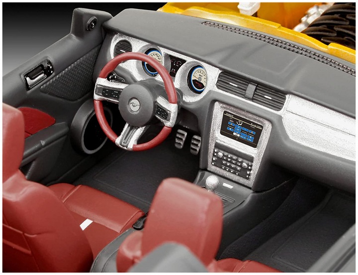 Actual product image Revell 2010 Ford Mustang GT