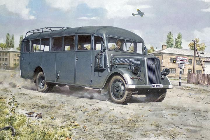 Actual product image Roden Opel Blitz Bus 3.6-47 type W39 Ludewig