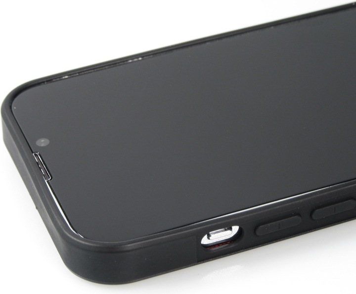 Actual product image Carbomile Cover Carbon Fiber (Compatible with MagSafe) (Apple iPhone 14 Pro Max)
