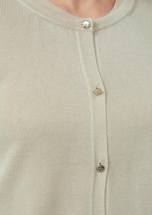 Actual product image S.Oliver Strickjacke Slim-Fit-Cardigan mit Schmuckknöpfen und verkürzten Ärmeln (44)