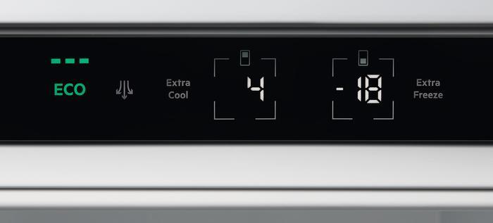 Actual product image AEG TSC8M181CC Built-in fridge-freezer / Series 8000 with Cooling 360° / 1780 mm / Freezer compartment (244 l)