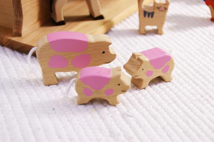 Actual product image Goki Farm Animals