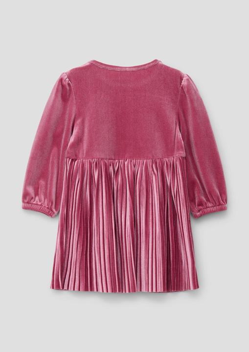 Actual product image s.Oliver Kleid Samtkleid mit Plisseéfalten (62)
