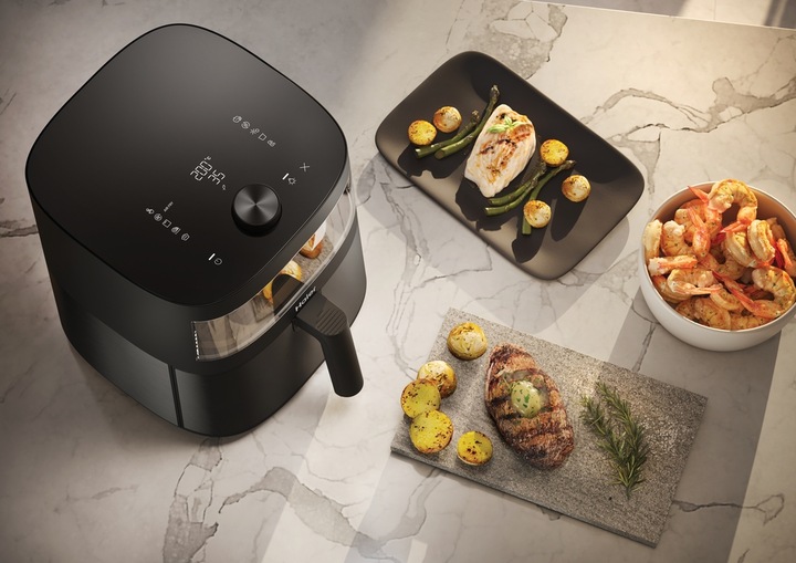 Immagine prodotto Haier Friggitrice ad aria I-Master Serie 5 Nero, Capacità 7 L, Range di temperatura 40°-200°, 9 in 1, Acce